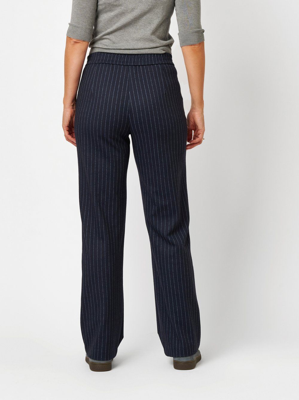 Relaxed by Toni Scarlet Trouser