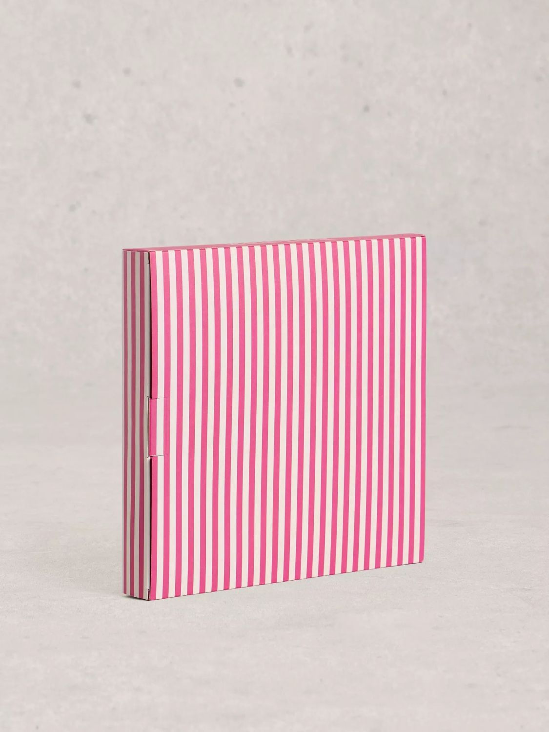 White Stuff Hat & Glove Gift Box