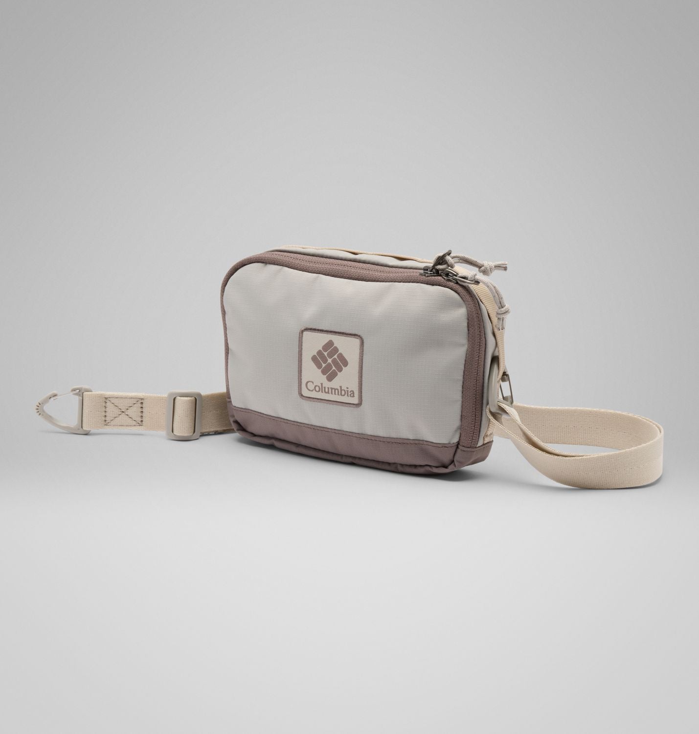 Columbia Trail Traveler Bag