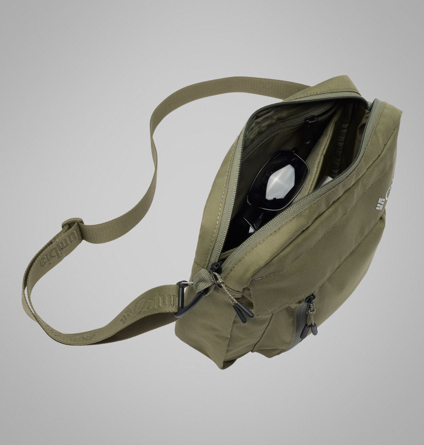 Columbia Street Transit Bag
