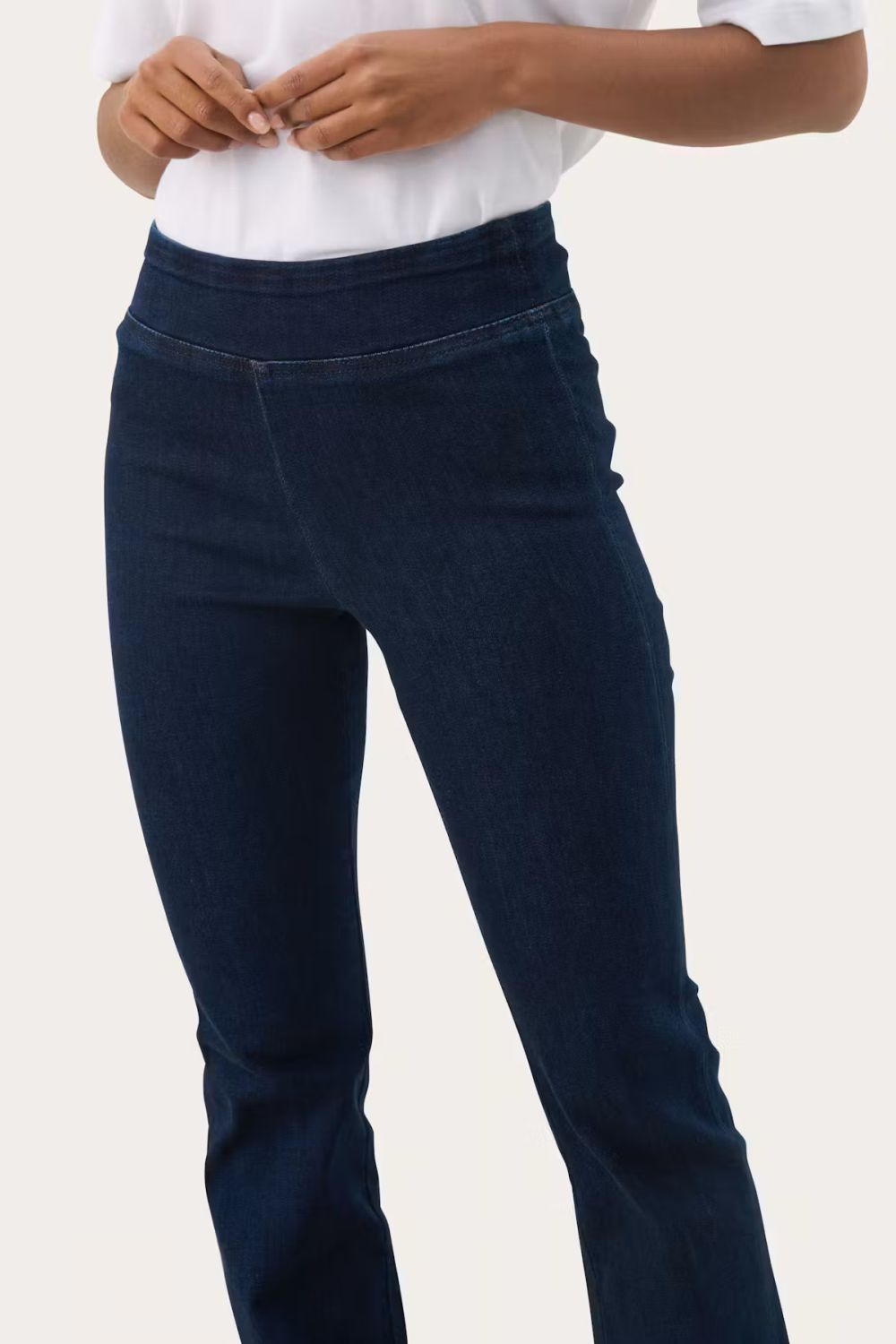 Part Two Nikelas Jeans