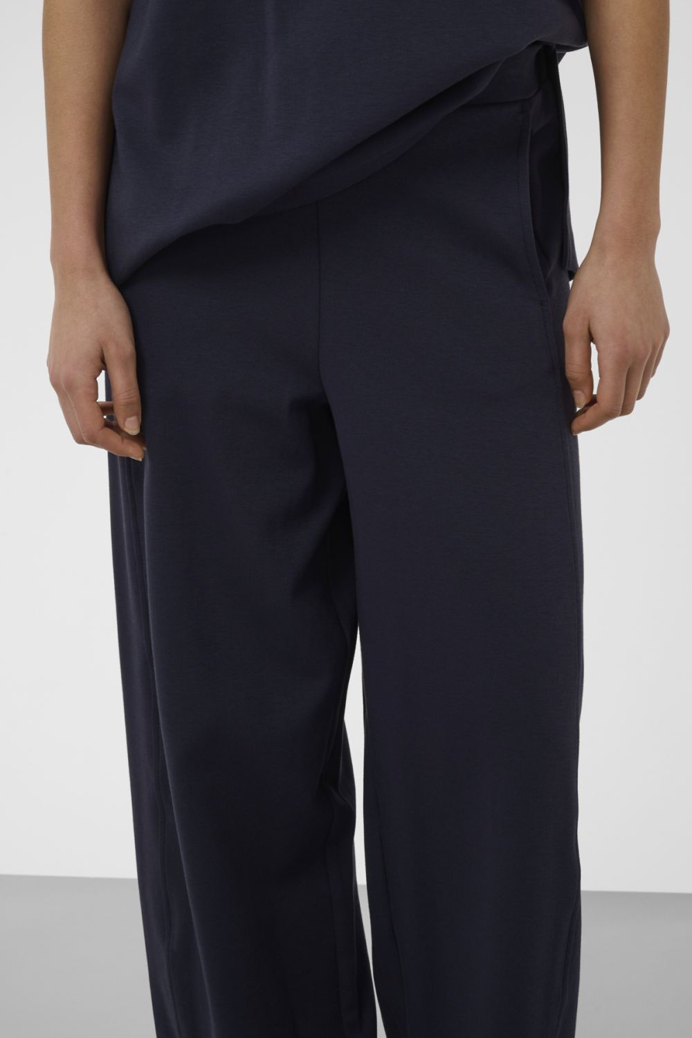 Soaked Heveanne Trouser