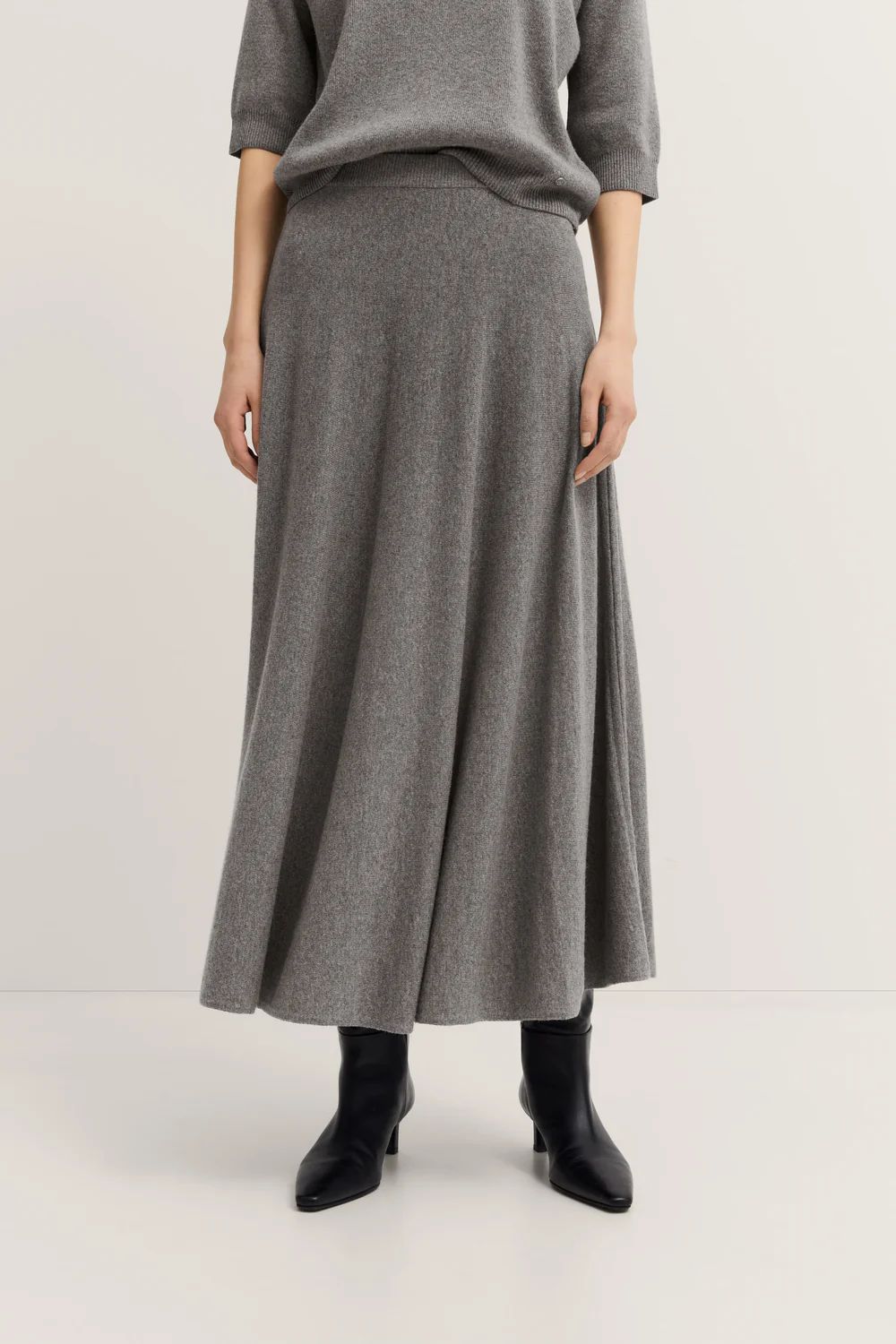Bugatti Knit Skirt