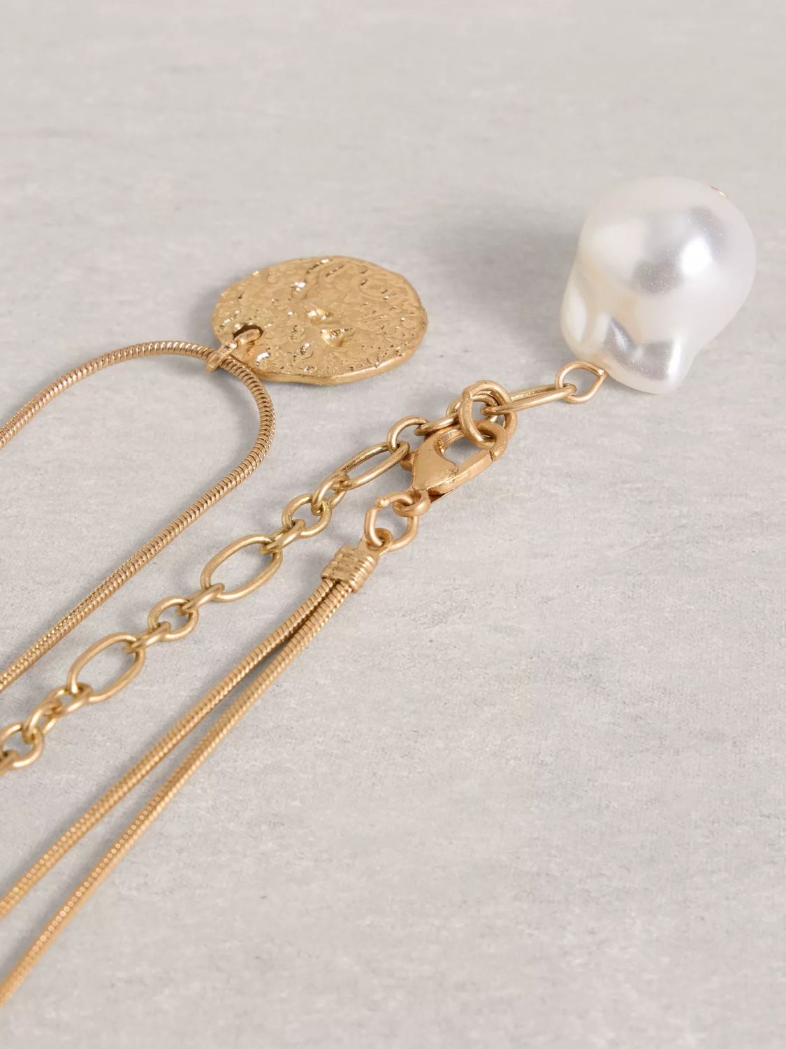 White Stuff Pearl Necklace