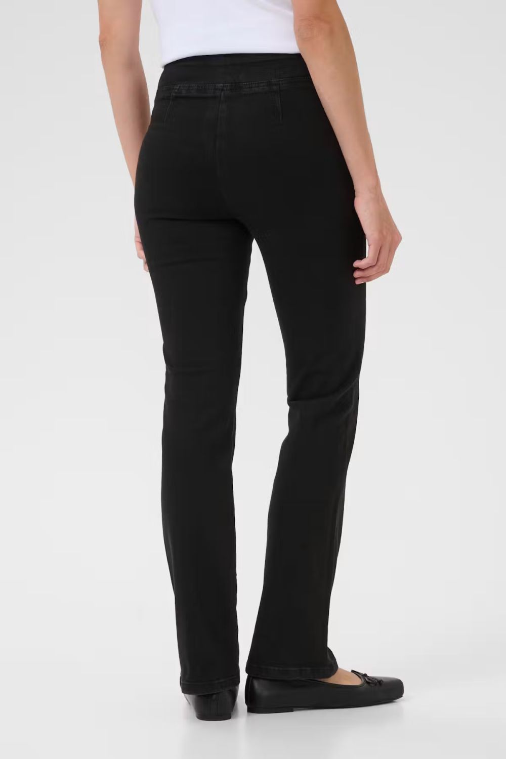 Part Two Nikelas Jeans