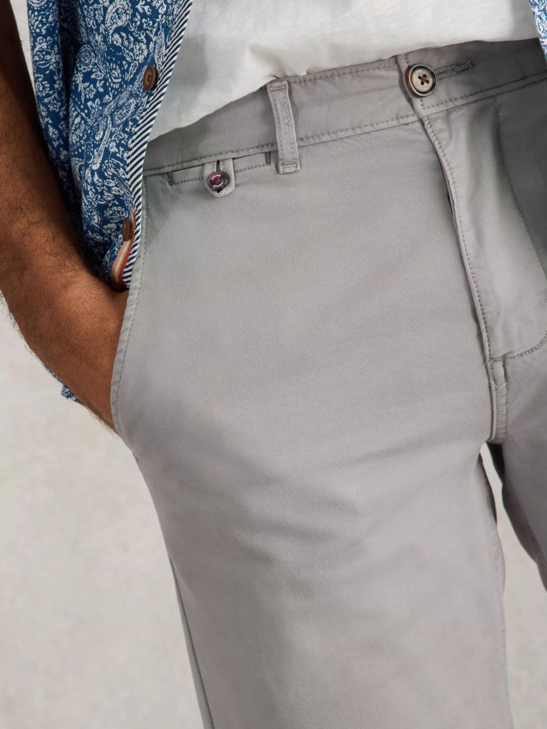 White Stuff Sutton Chino Shorts