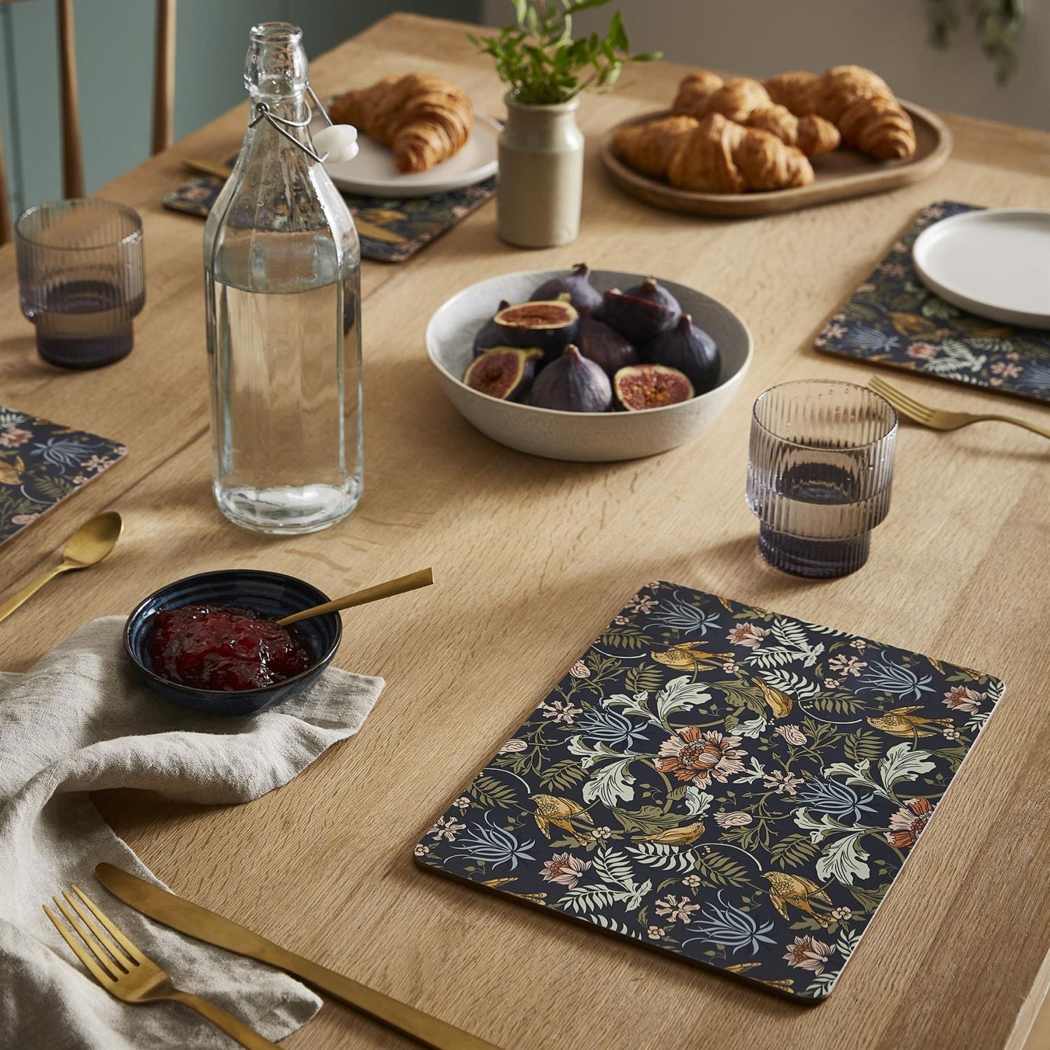 Ulster Weavers Finch & Flower Place Mats