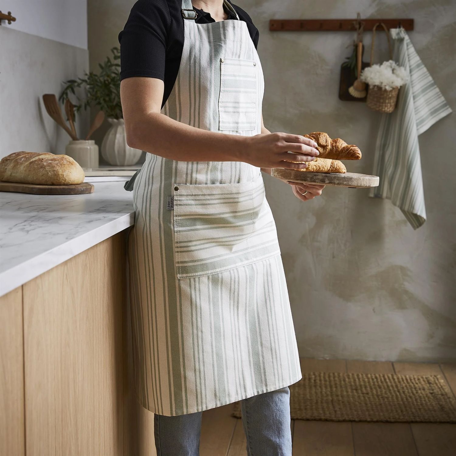 Ulster Weavers Sage Stripel Apron